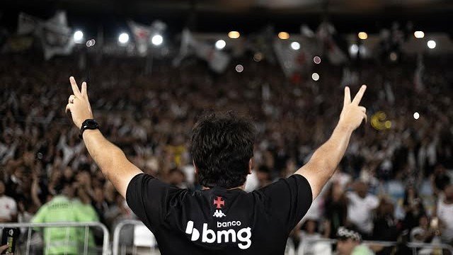 DINIZ EXALTA RAYAN E PEDE A JOIA DO VASCO NA COPA DO MUNDO