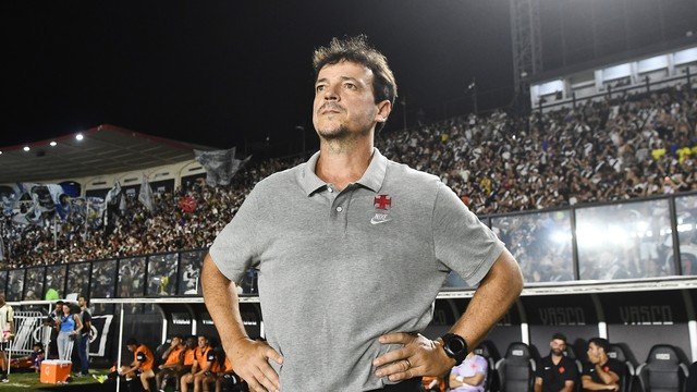 “DINIZ NÃO ESTÁ FAZENDO UM FAVOR AO VASCO EM 2026”