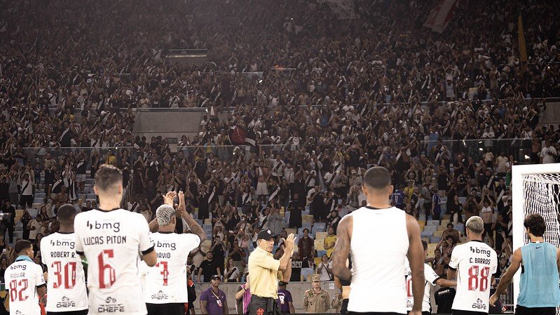VASCO LUTA ATÉ O FIM E CONQUISTA PONTO NO MARACANÃ