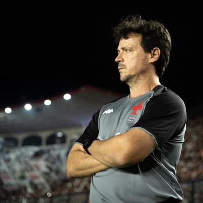 DIRETORIA APOIA DINIZ E DESCARTA MUDANÇA NO COMANDO DO VASCO