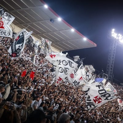 TORCIDA DO VASCO ESGOTA INGRESSOS PARA A DECISÃO