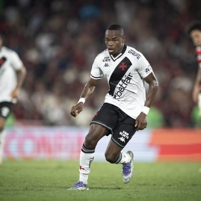 ANDRÉS GANHA CHANCE ENTRE OS TITULARES CONTRA O BAHIA