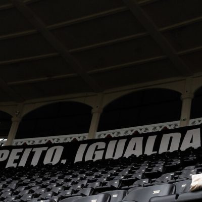 ARBITRAGEM HORROROSA COLOCA EM RISCO JOGADORES DO VASCO