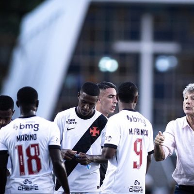 MONTE A ESCALAÇÃO IDEAL DO VASCO PARA O DUELO DE HOJE