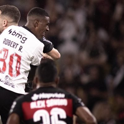 CONFIRA MOMENTOS DO CLÁSSICO VASCO X FLAMENGO